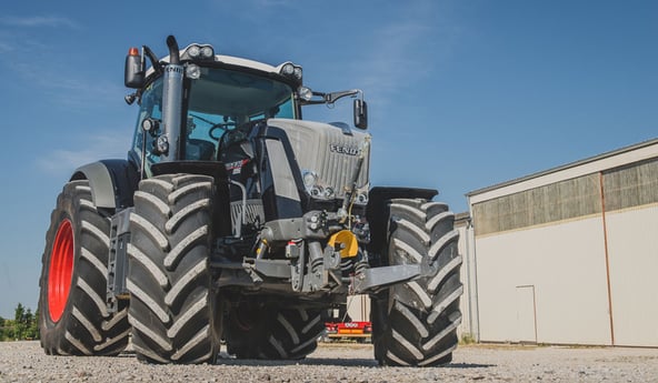 bons-pneus-de-tracteur-economies-carburant