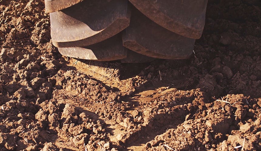 Bridgestone’s VF VT-TRACTOR tyre for soil preservation
