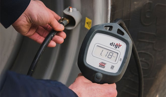 Adjusting agricultural tyre pressure settings allows you to extend the tyre’s lifespan