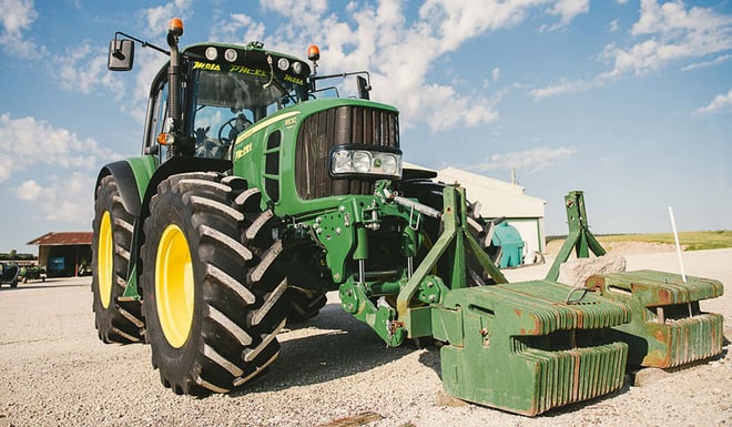 Impact of front ballast on agricultural tyres