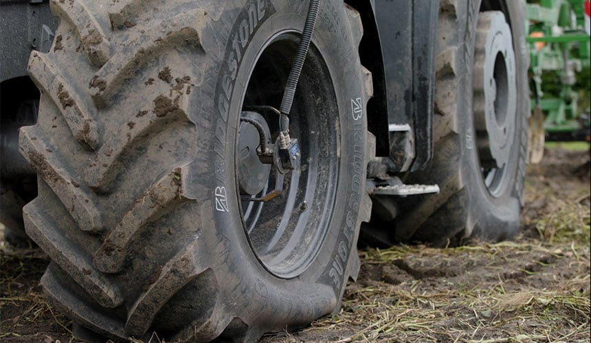 With a central inflation system, you can obtain optimal efficiency with VF VT-TRACTOR tyres