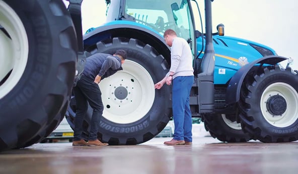 VX-TRACTOR agricultural tyre option on a new New Holland T6 tractor