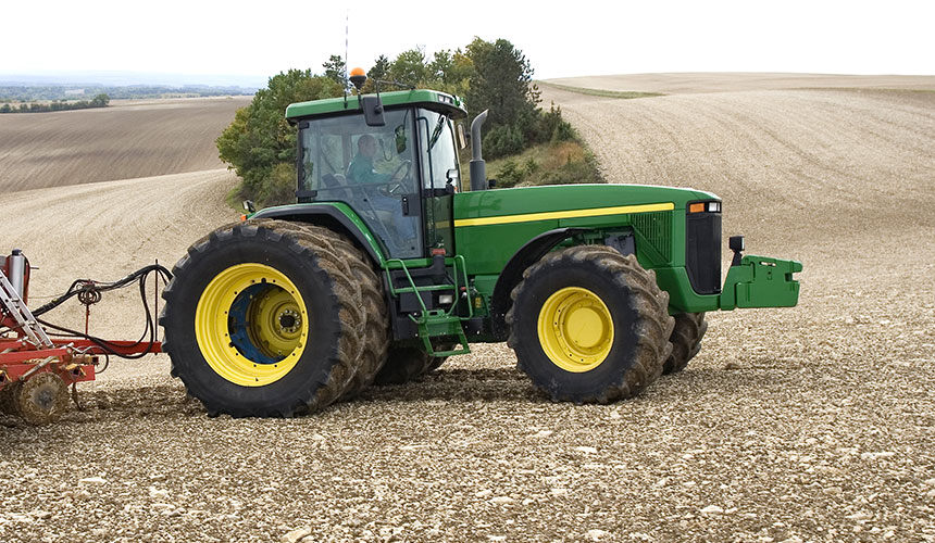 Choose agricultural tyres suited to your type of soil