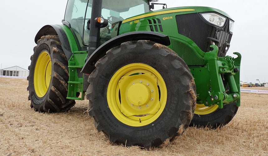 VT-TRACTOR tyres and track adjustable rims