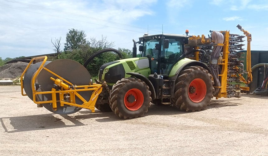 The load transfer to tyres is directly linked to the weight of the implements